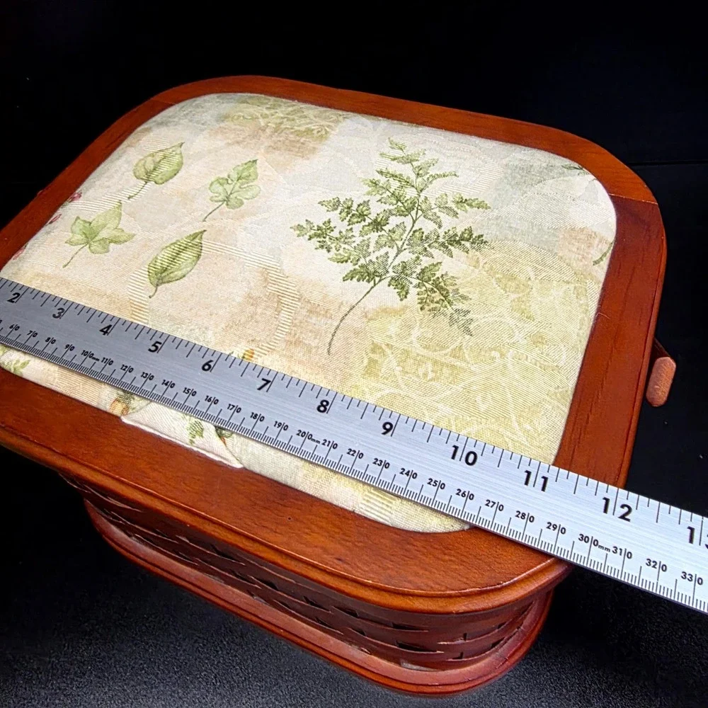 Handwoven Basket Swing Handle Lid Liner Wood Tray Brown Leaf Pattern Cottagecore